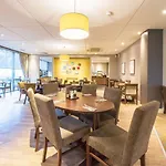 Premier Inn Portsmouth Port Solent